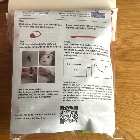 Bullseye's Playground™ 2ct Crochet Set Kit Amigurumi: Frog/Fox - Picture 5 of 13